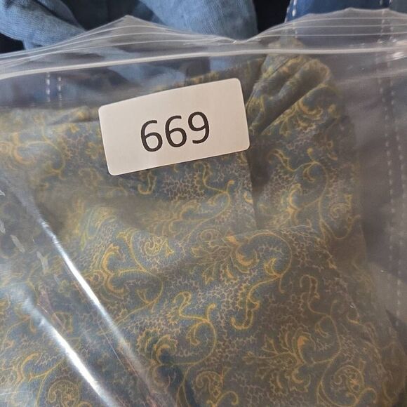 Nautica Men's Filigree Floral Long Sleeve Button-down Shirt Blue Yellow XL - Picture 6 of 6